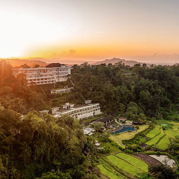 Hotel Banner